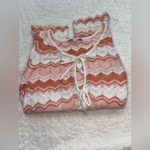 Celebrity Pink Chevron Knit Cardigan in Peach and Cream